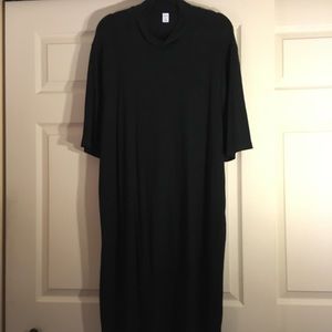 Dark green turtleneck.